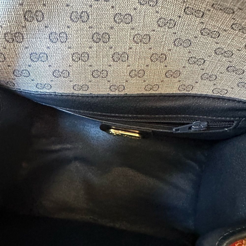 Gucci mini purse - Picture 8 of 9